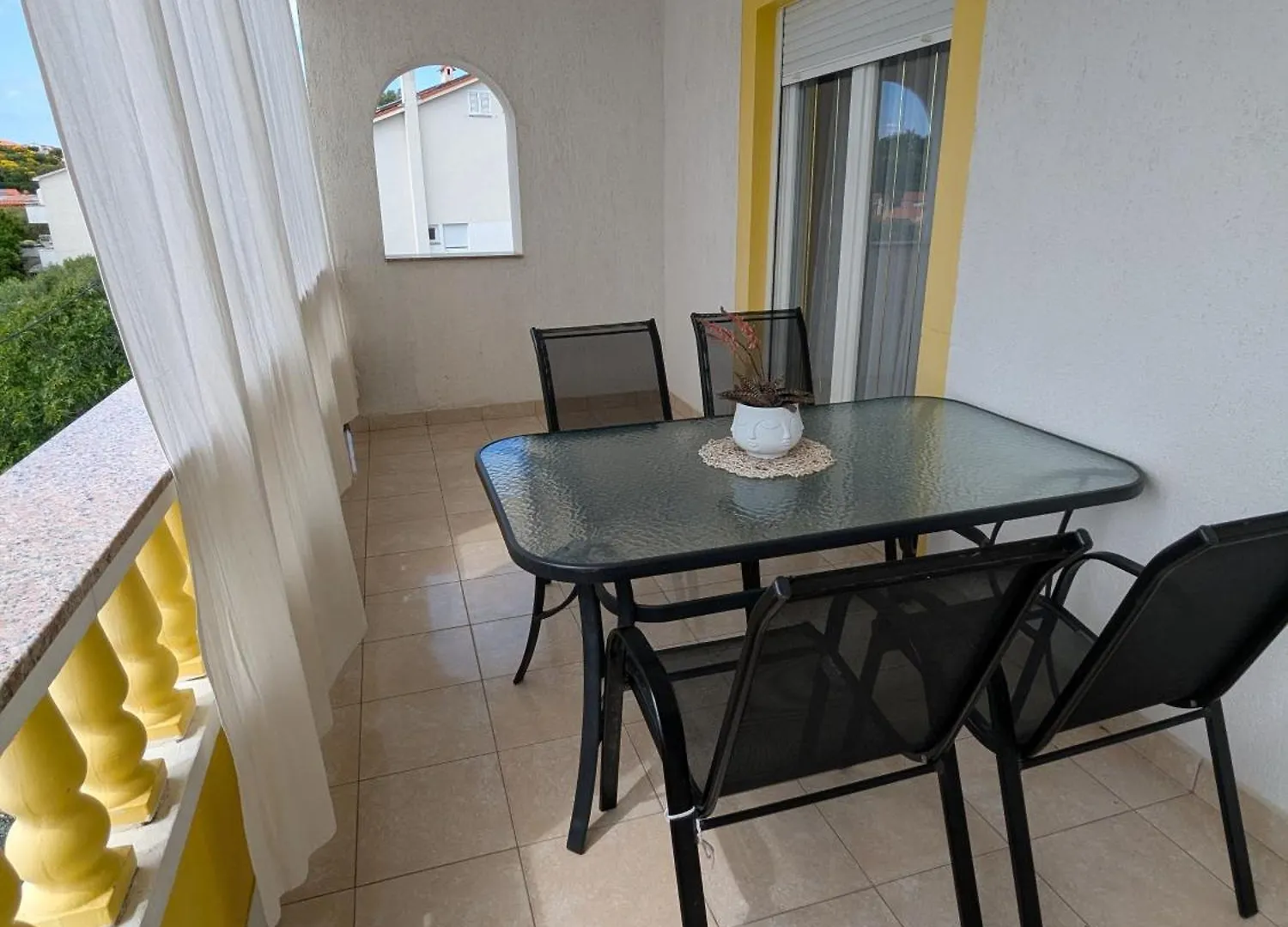 Apartment Apartmani Mery Banjol Croatia